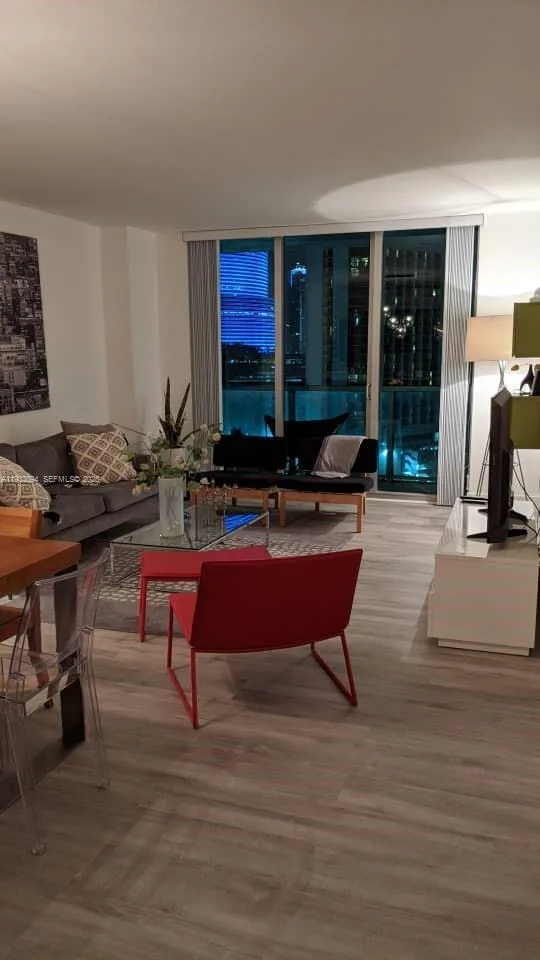 500 Brickell Ave # 1507, Miami, FL 33131 photo 10