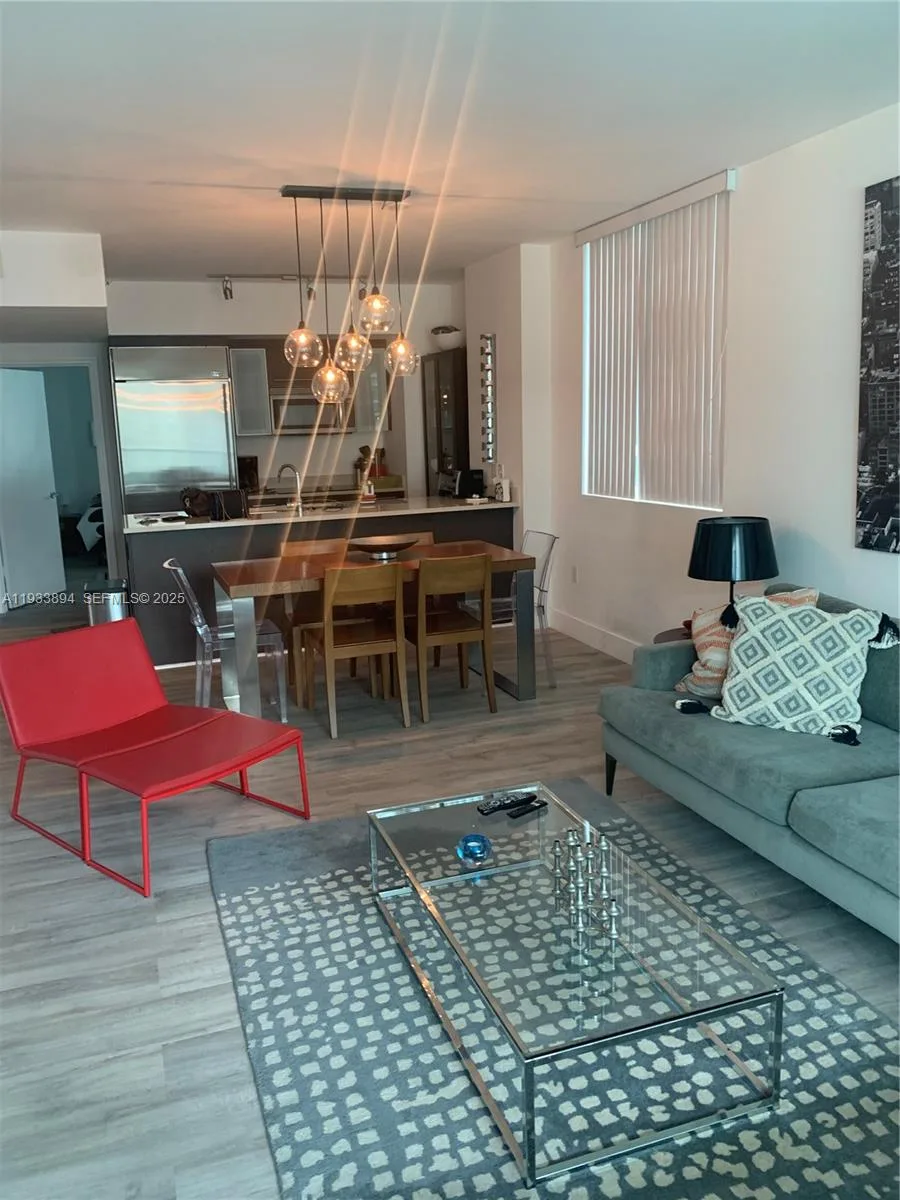 500 Brickell Ave # 1507, Miami, FL 33131 photo 8
