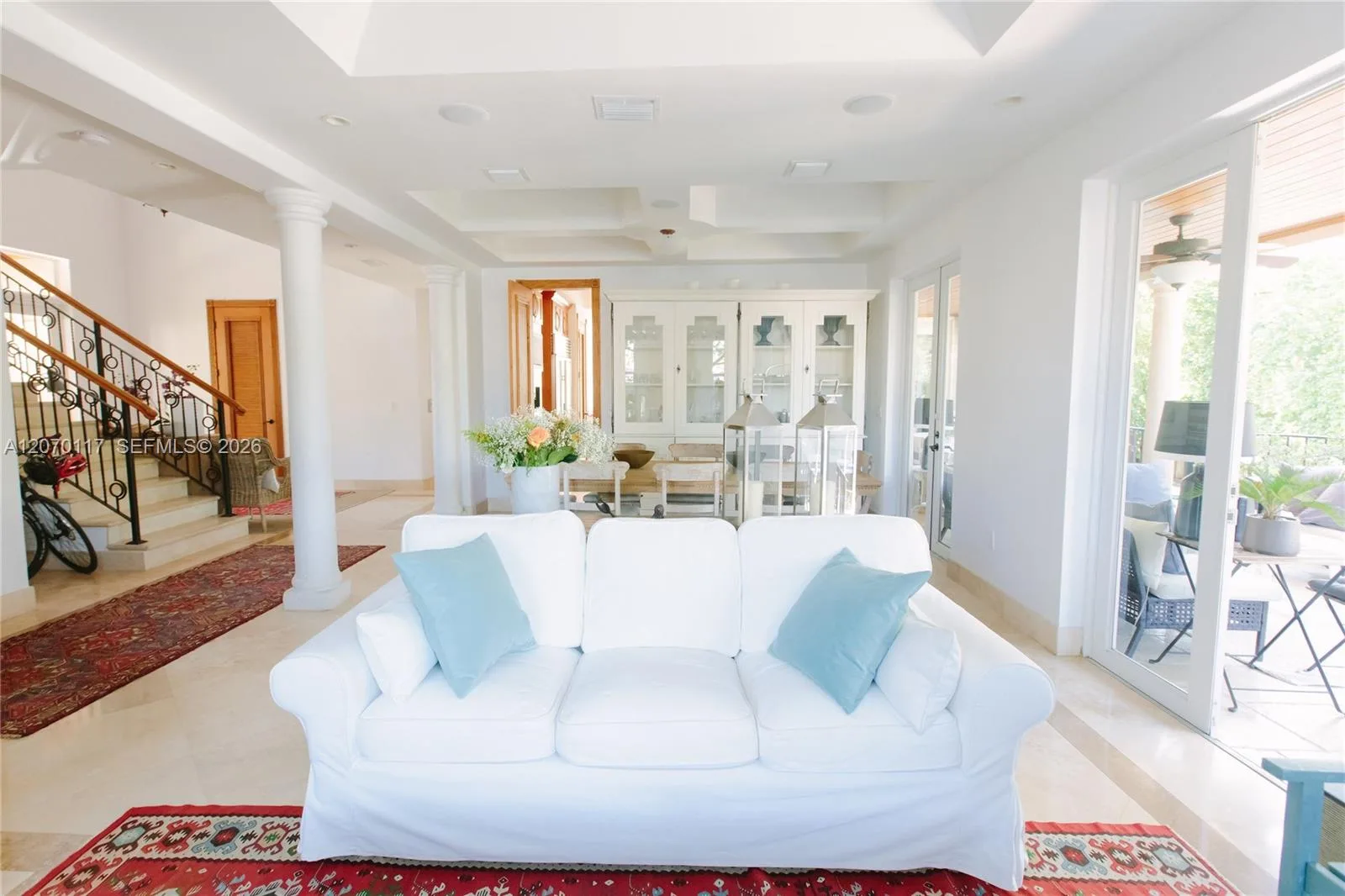 335 W Enid Dr, Key Biscayne, FL 33149 photo 4