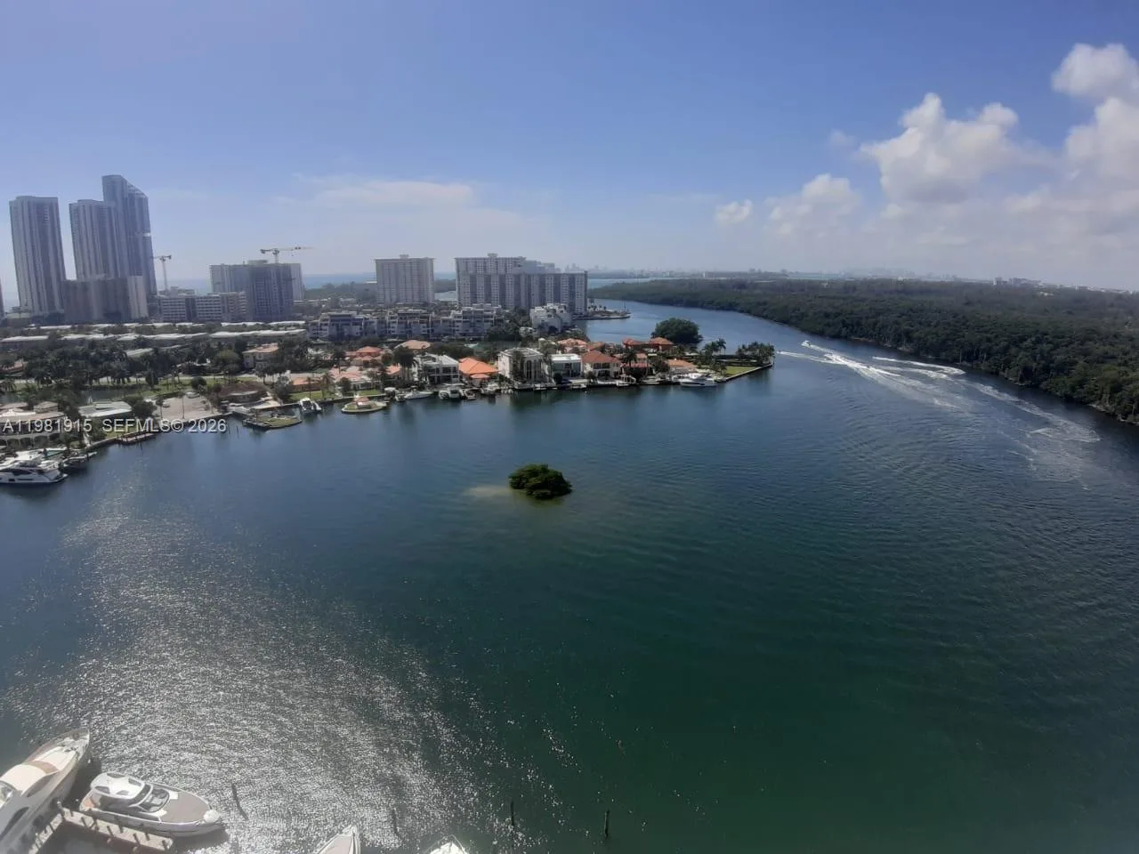 400 Sunny Isles Blvd # 1701, Sunny Isles Beach, FL 33160 photo 2
