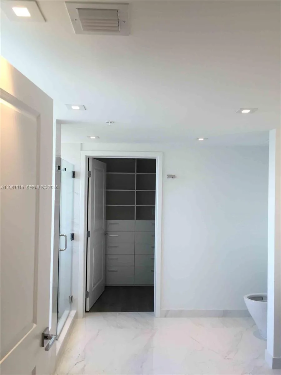 400 Sunny Isles Blvd # 1701, Sunny Isles Beach, FL 33160 photo 9