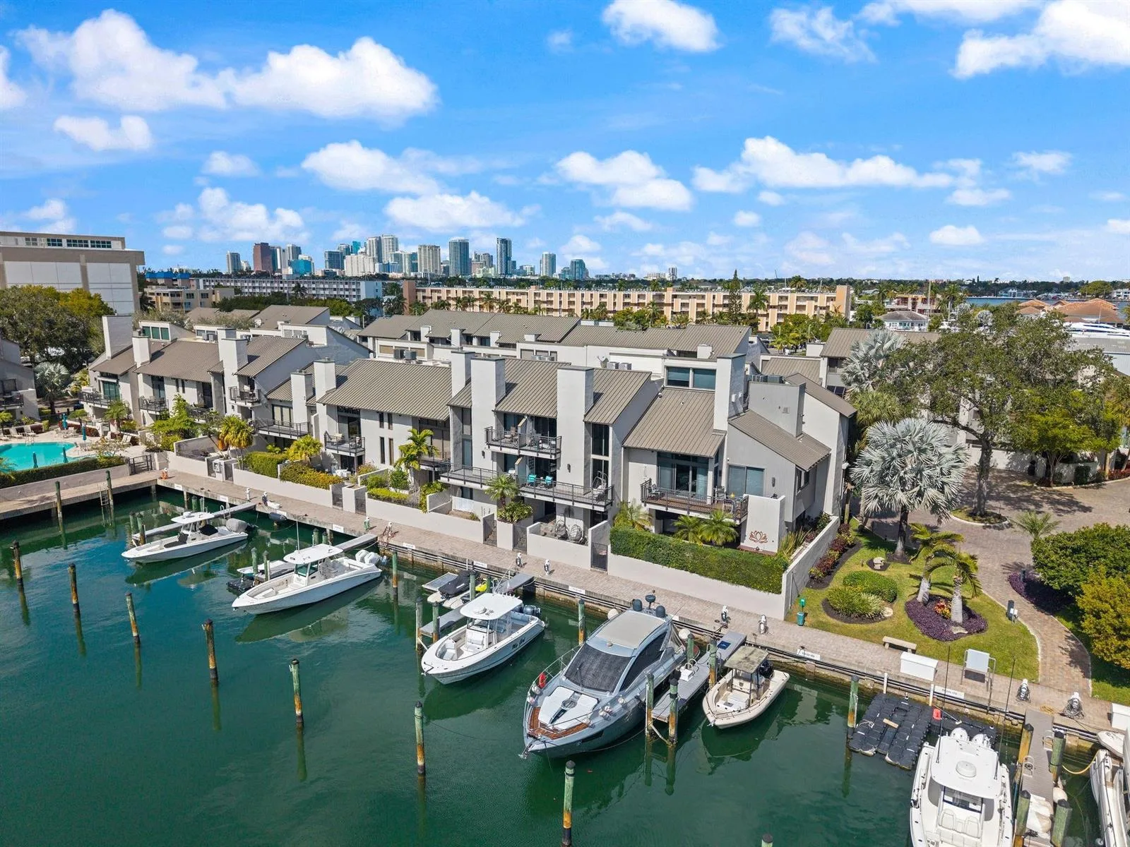 16 Portside Drive # 16c, Fort Lauderdale, FL 33316 photo 4