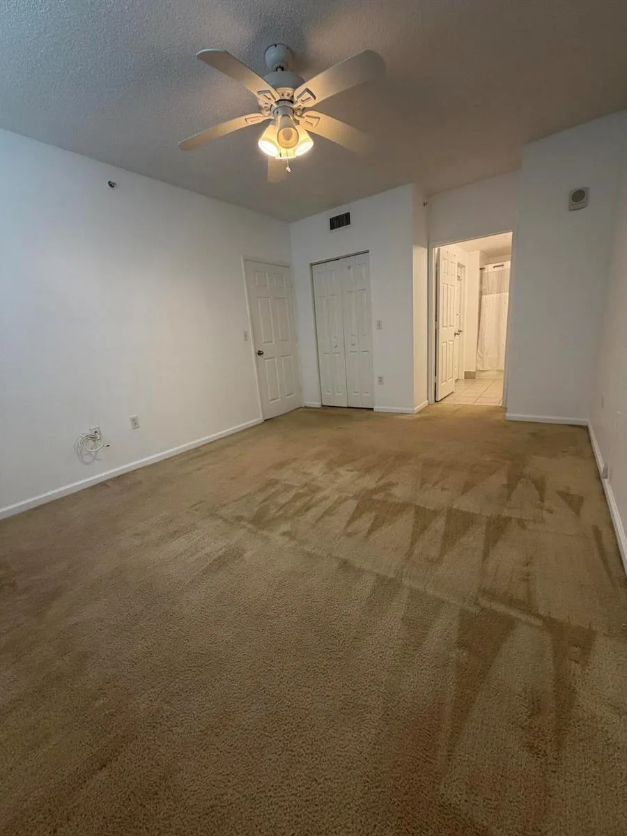 630 S SAPODILLA Avenue # 323, West Palm Beach, FL 33401 photo 10