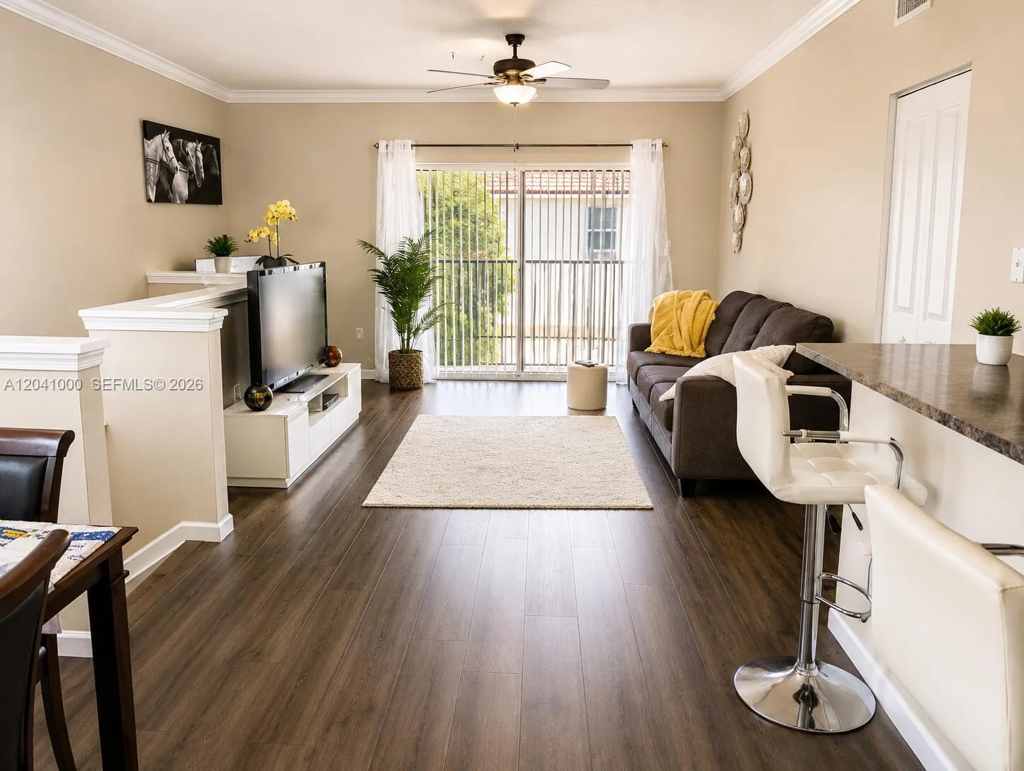 5980 W Sample Rd # 308, Coral Springs, FL 33067