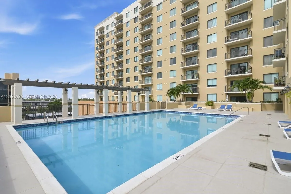4242 NW 2nd St # 807, Miami, FL 33126 photo 7