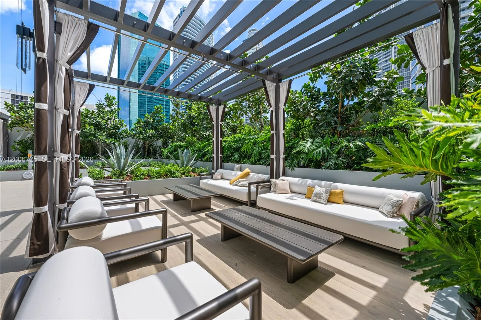 77 SE 5th St. # 1505, Miami, FL 33131 photo 11