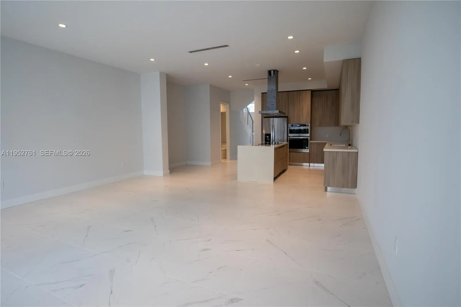 3376 Day Ave # #B, Miami, FL 33133 photo 4