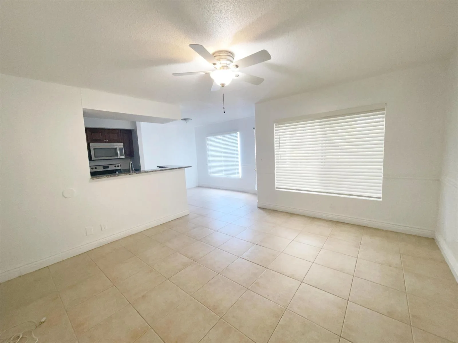 815 W Boynton Beach Boulevard W # 4-102, Boynton Beach, FL 33426