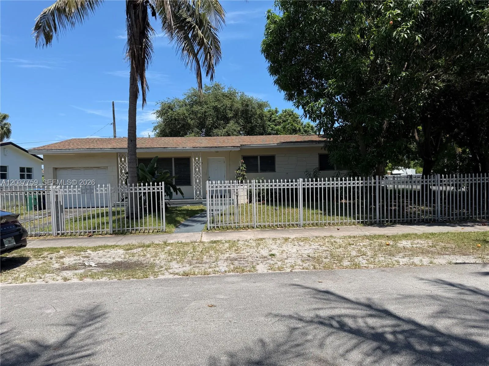 17805 NE 7th Ct, Miami, FL 33162