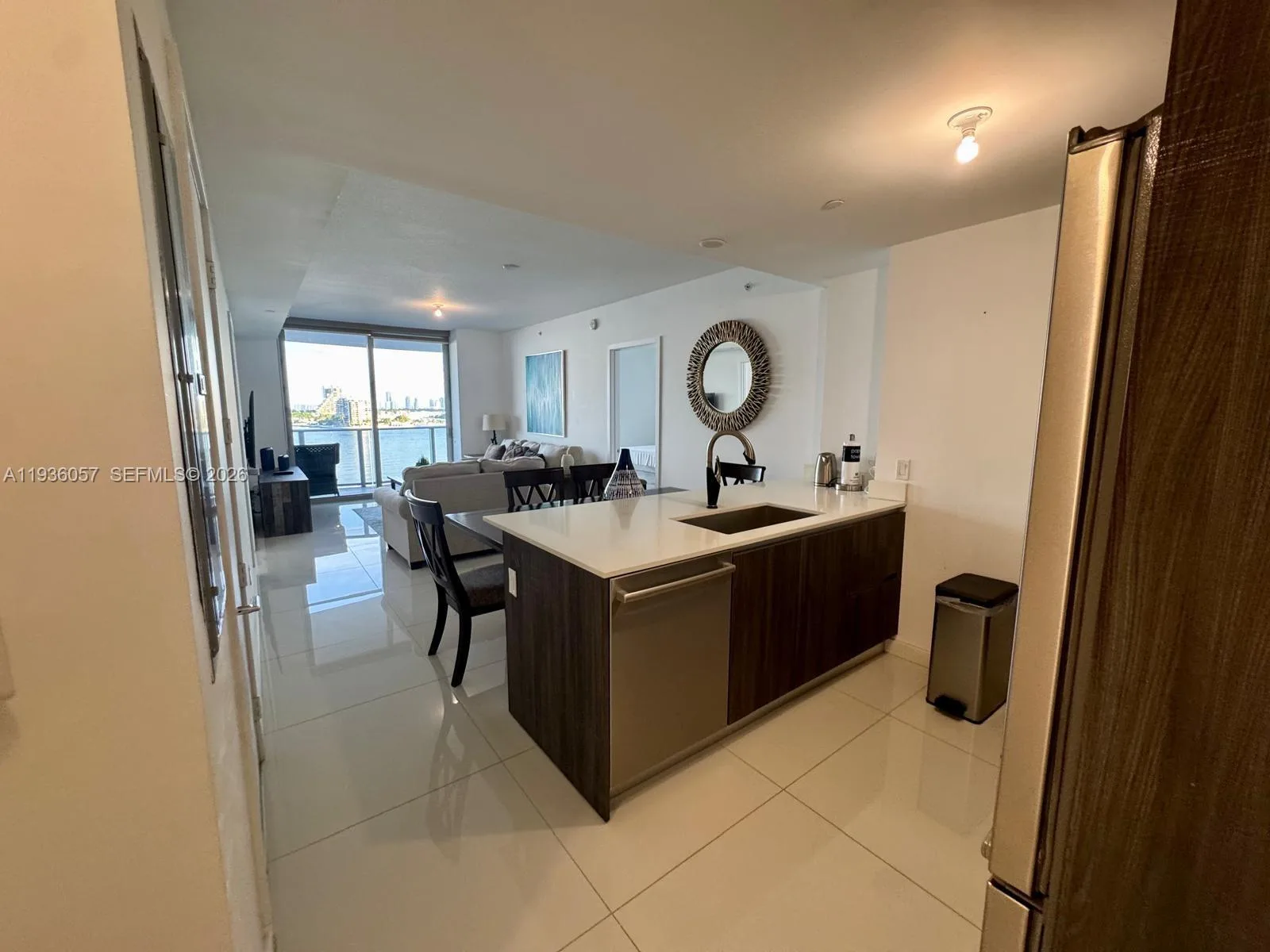 488 NE 18 # 806, Miami, FL 33132 photo 3