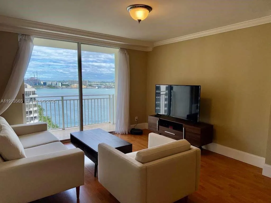 770 Claughton Island Dr # 1613, Miami, FL 33131 photo 3