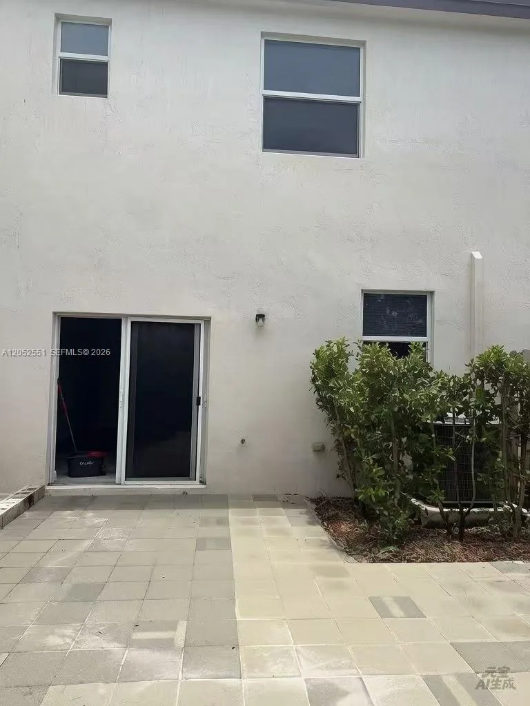 12262 NW 24th Pl, Miami, FL 33167 photo 3