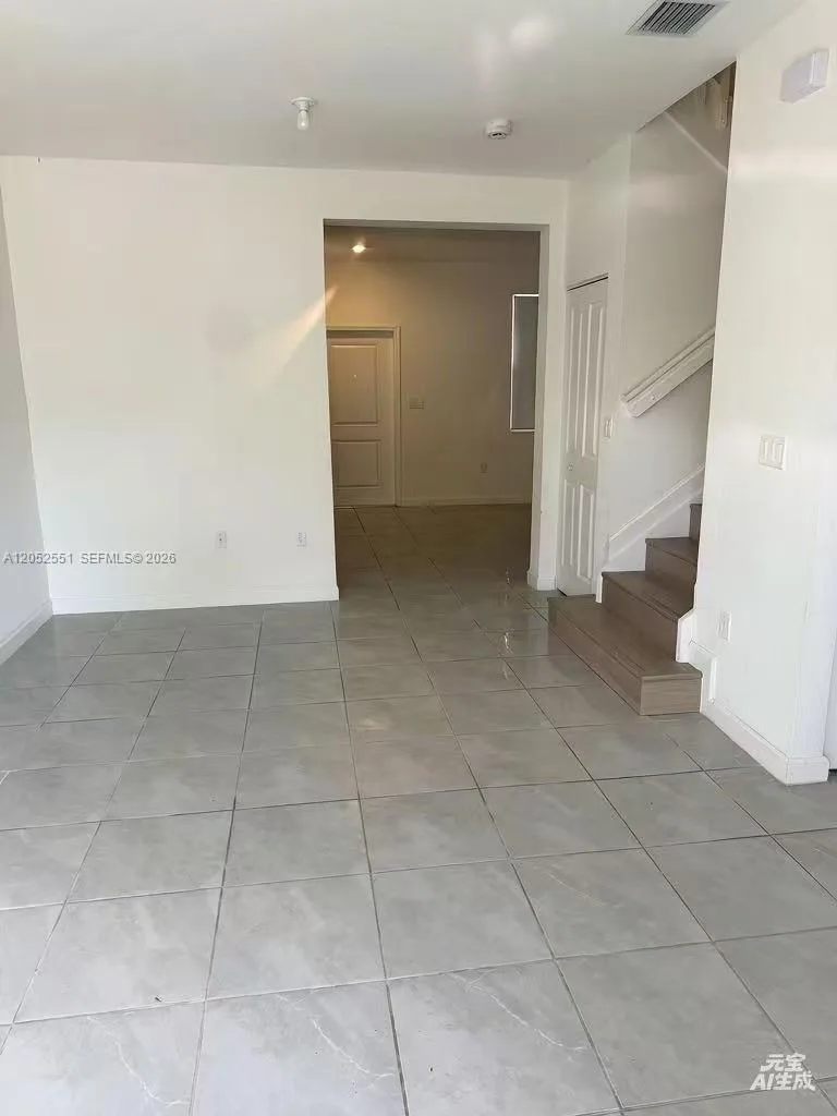12262 NW 24th Pl, Miami, FL 33167 photo 5