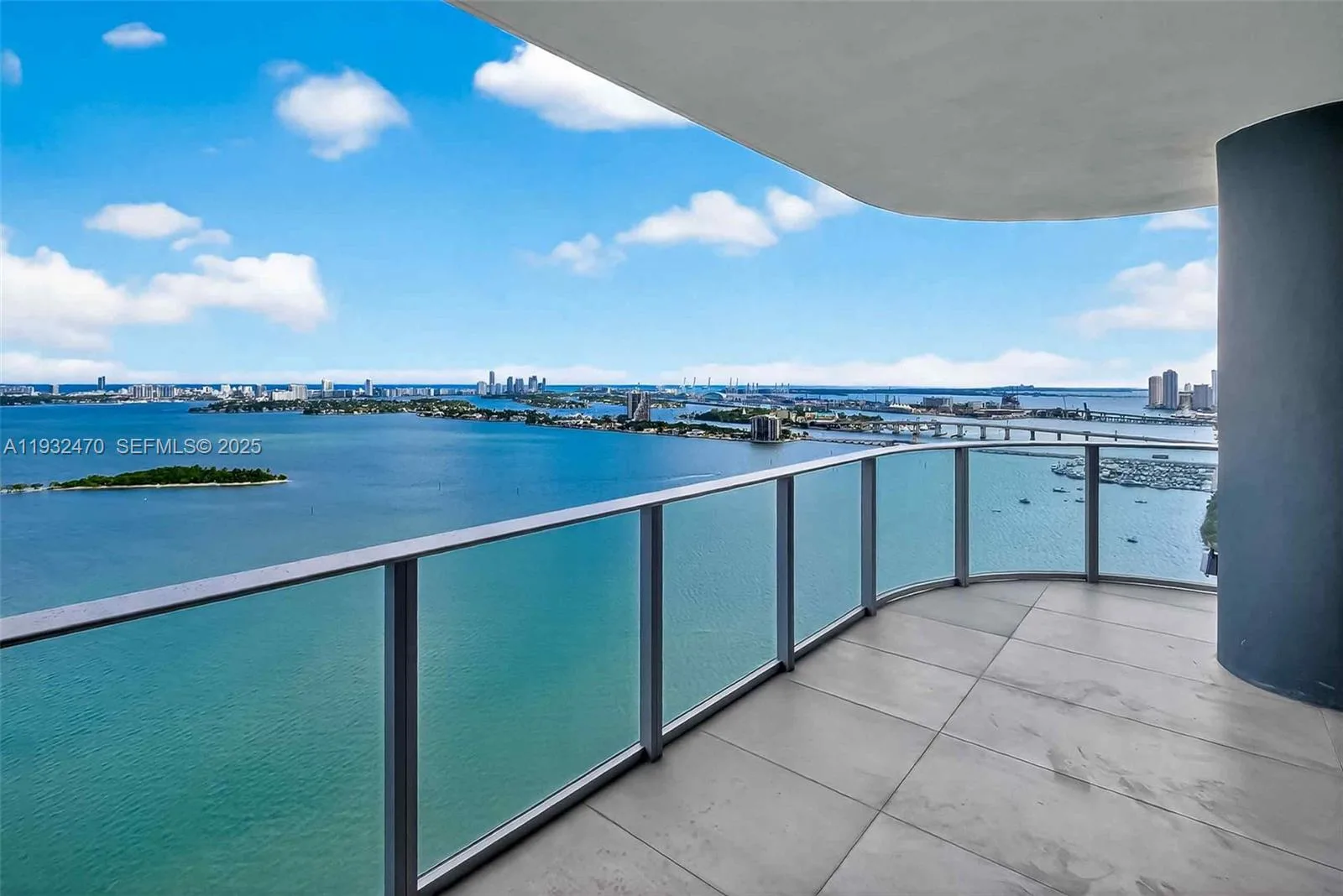700 NE 24th St # 3007, Miami, FL 33137 photo 4