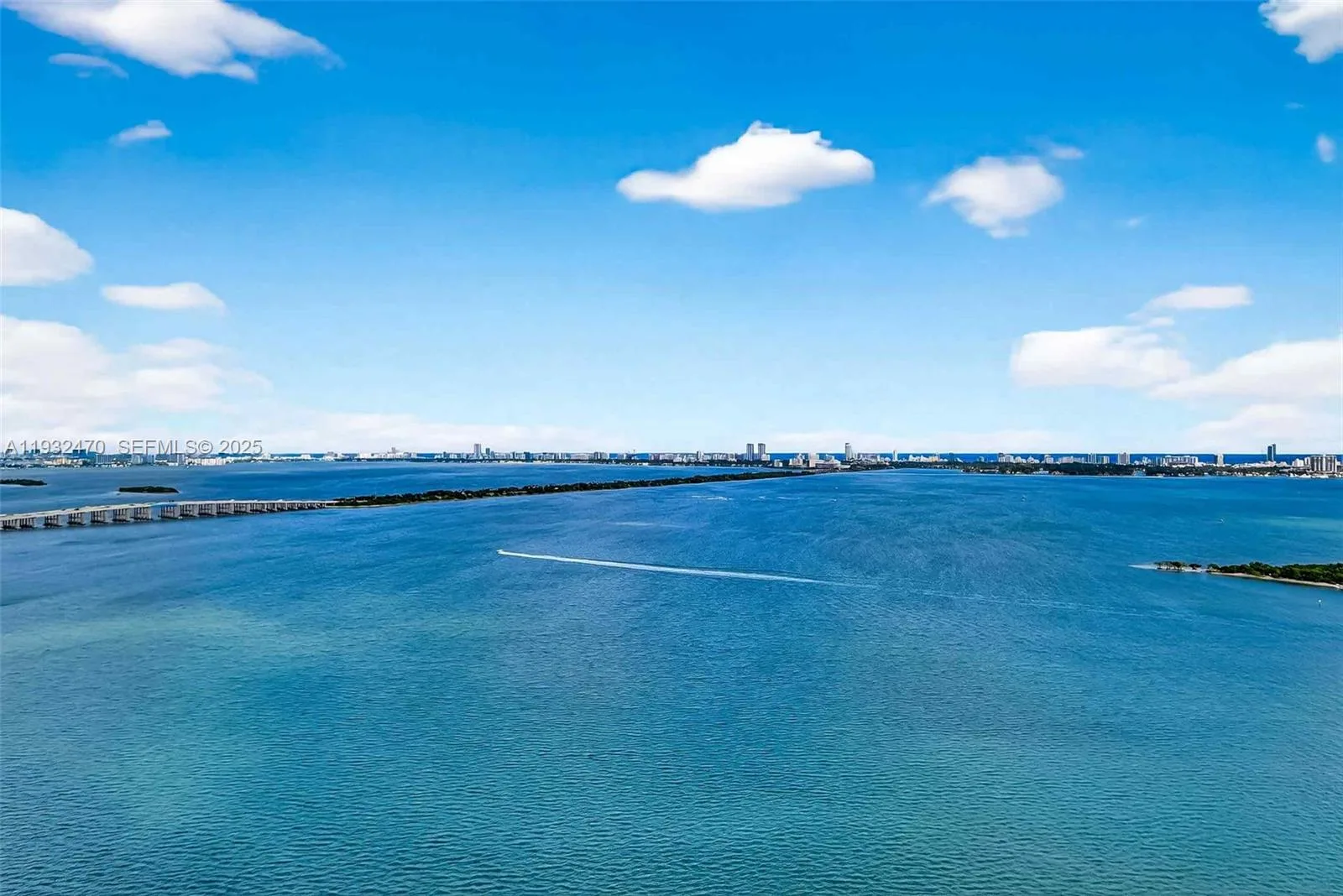 700 NE 24th St # 3007, Miami, FL 33137 photo 6