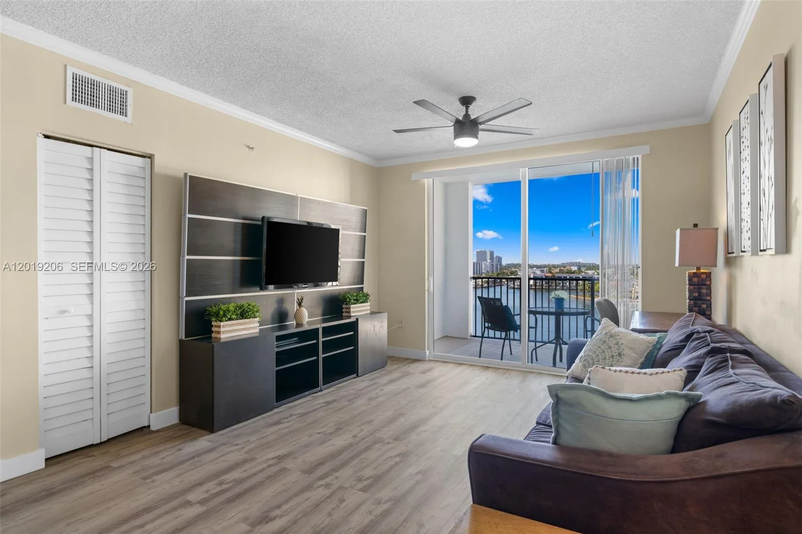 17150 N Bay Rd # 2908, Sunny Isles Beach, FL 33160 photo 5