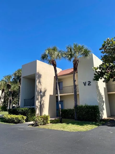 1605 S US Hwy 1 # 106V2, Jupiter, FL 33477