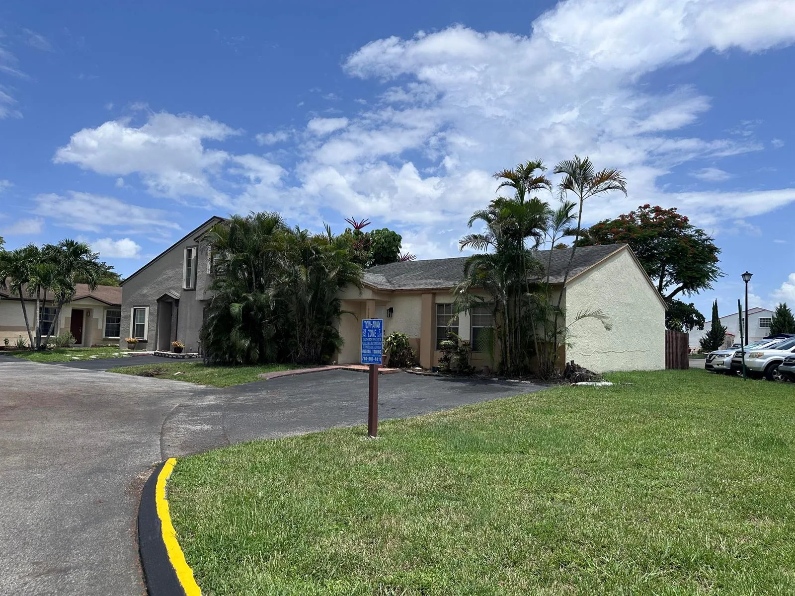 19823 NW 64th Place, Hialeah, FL 33015 photo 13