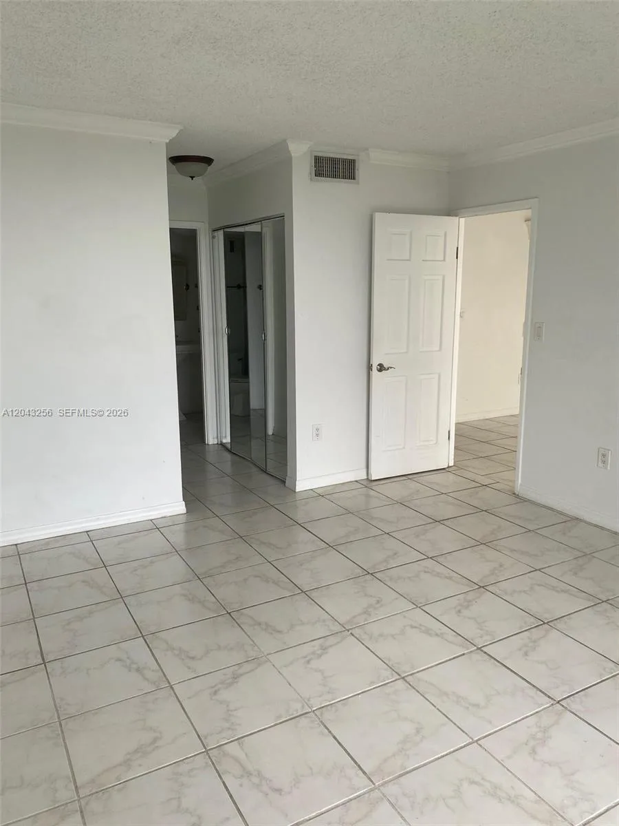 1301 NE Miami Gardens Dr # 701W, Miami, FL 33179 photo 8
