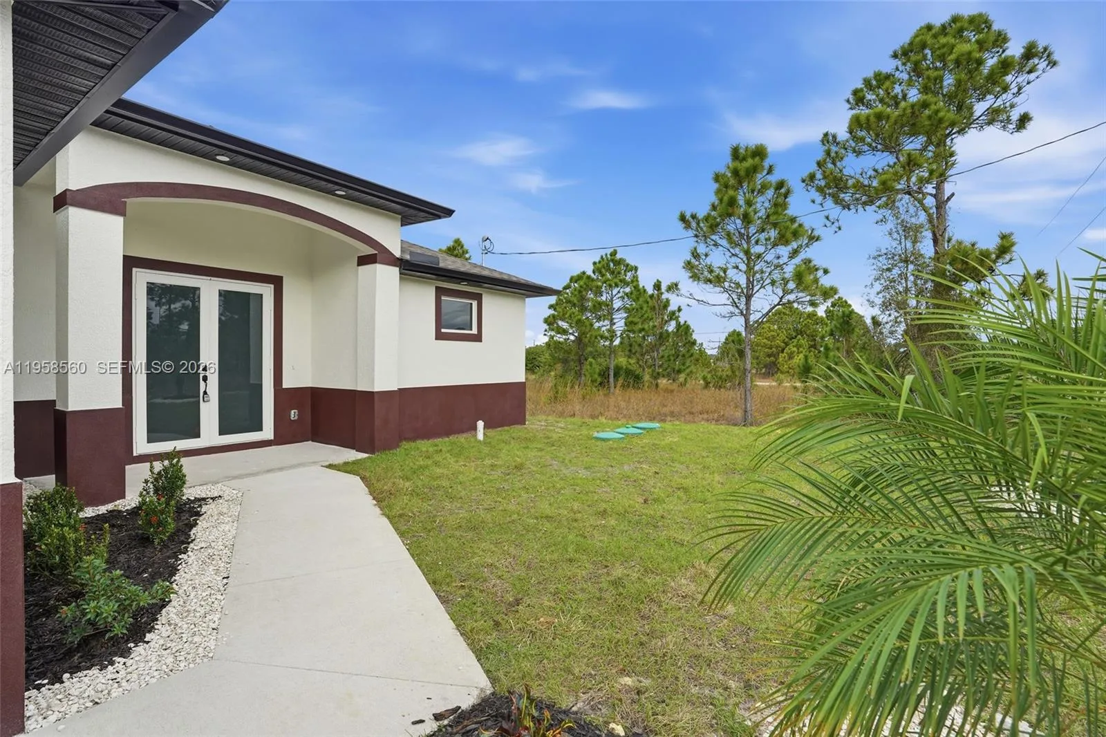 1042 MARSHALL AVE, Lehigh Acres, FL 33974 photo 3