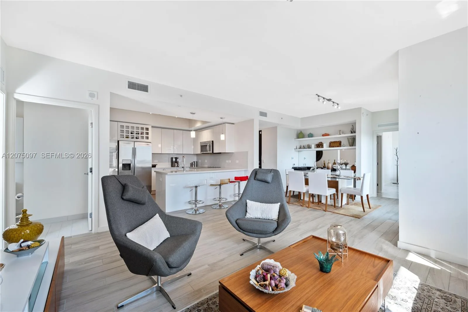 999 SW 1st Ave # 2504, Miami, FL 33130 photo 10