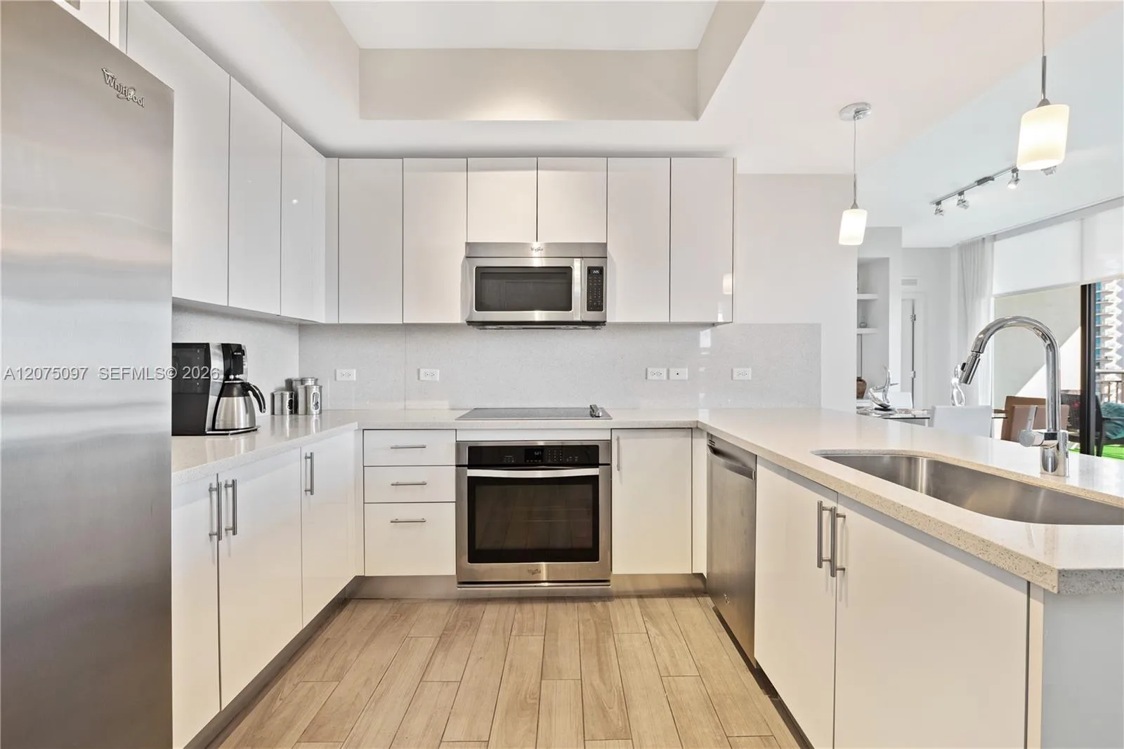 999 SW 1st Ave # 2504, Miami, FL 33130 photo 6
