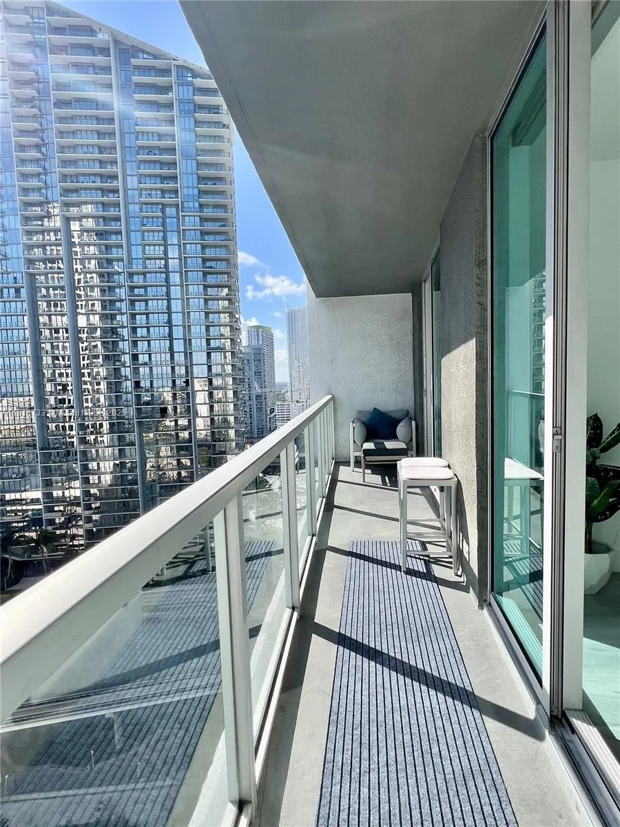 55 SE 6th St # 2608, Miami, FL 33131 photo 10