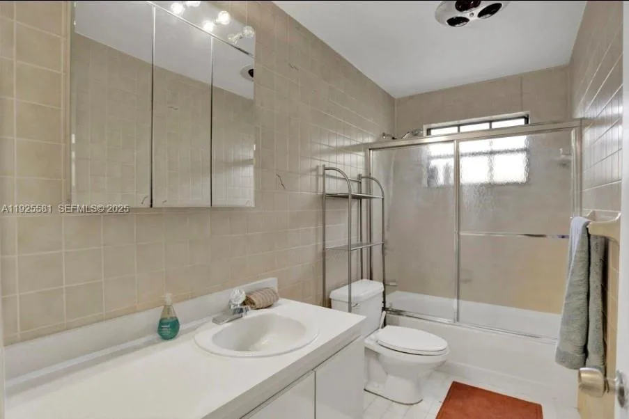 5500 Buchanan St, Hollywood, FL 33021 photo 11