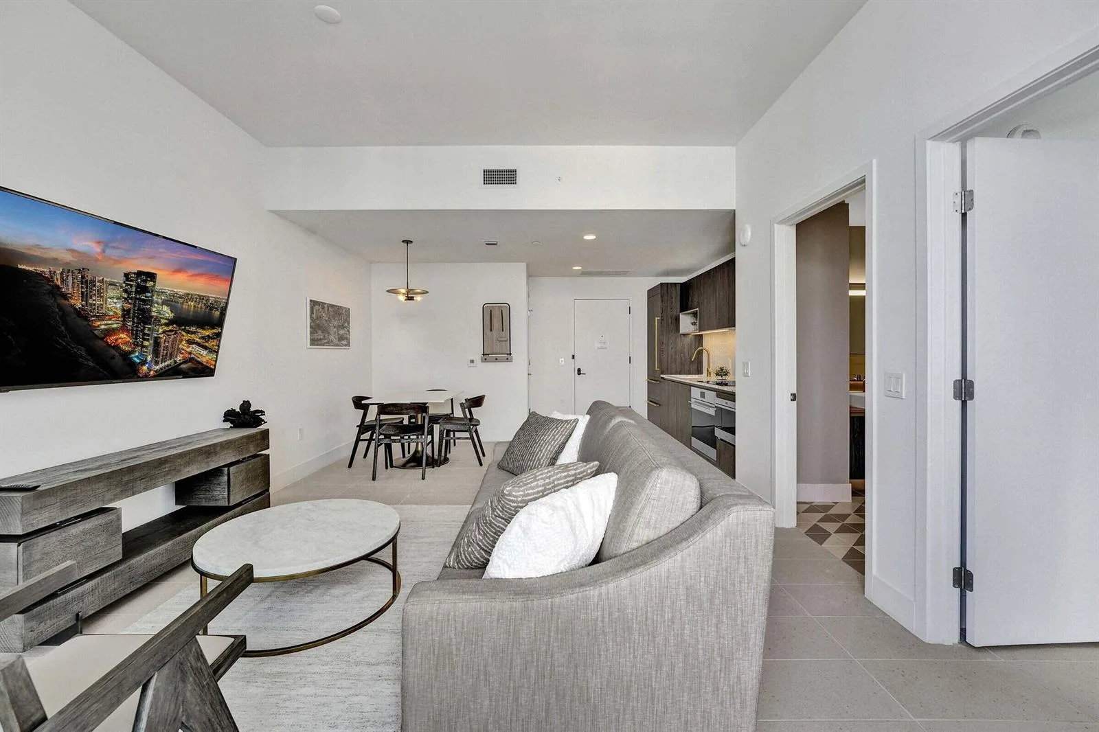 159 NE 6th Street # 4813, Miami, FL 33132 photo 7
