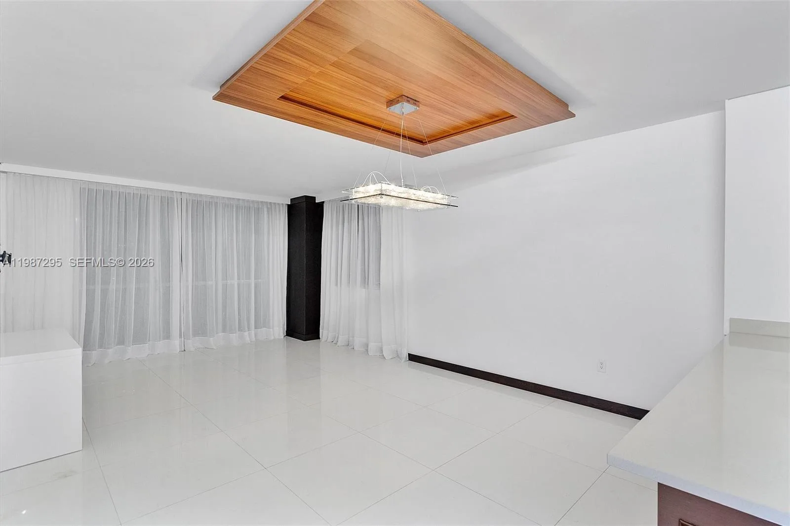 55 SE 6th St # 1607, Miami, FL 33131 photo 11