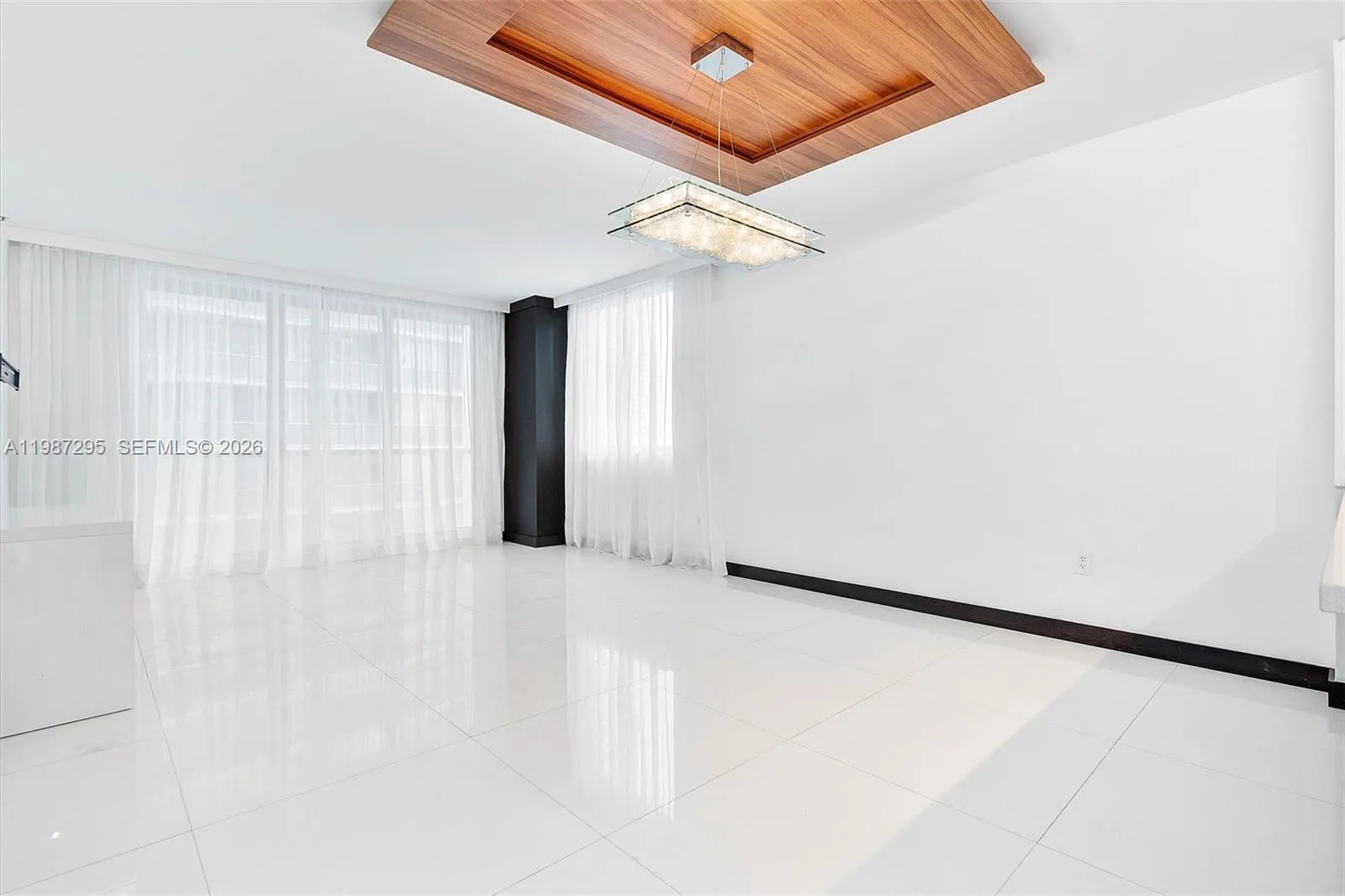 55 SE 6th St # 1607, Miami, FL 33131 photo 12