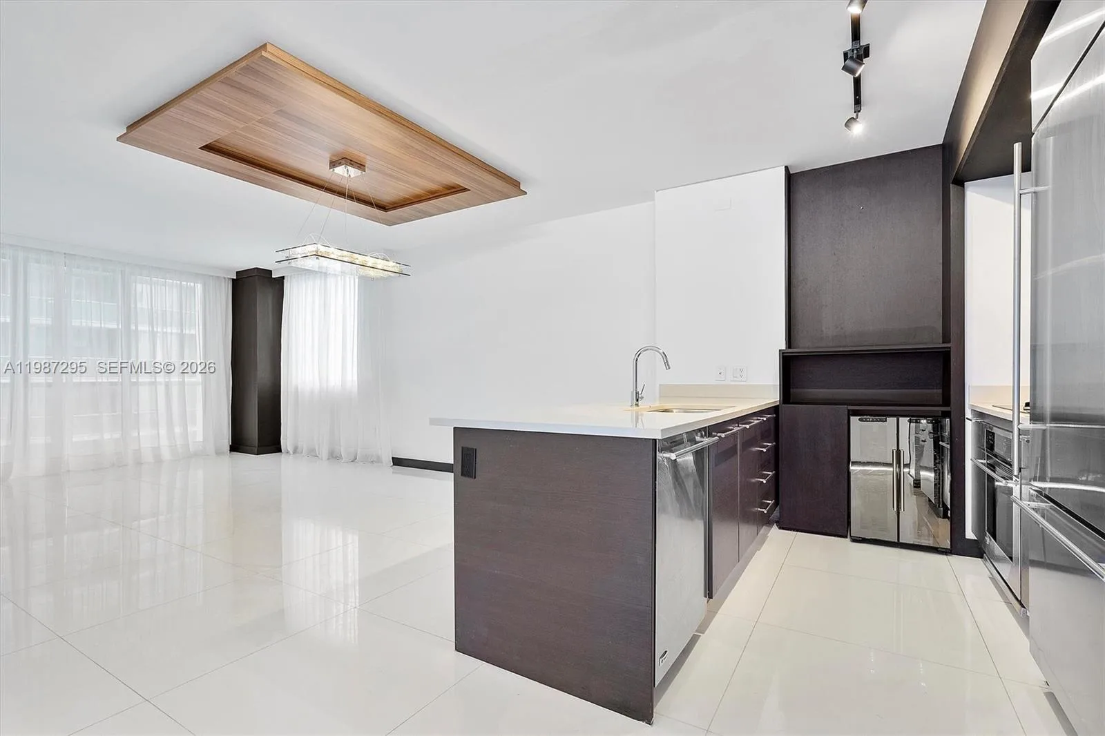 55 SE 6th St # 1607, Miami, FL 33131 photo 8