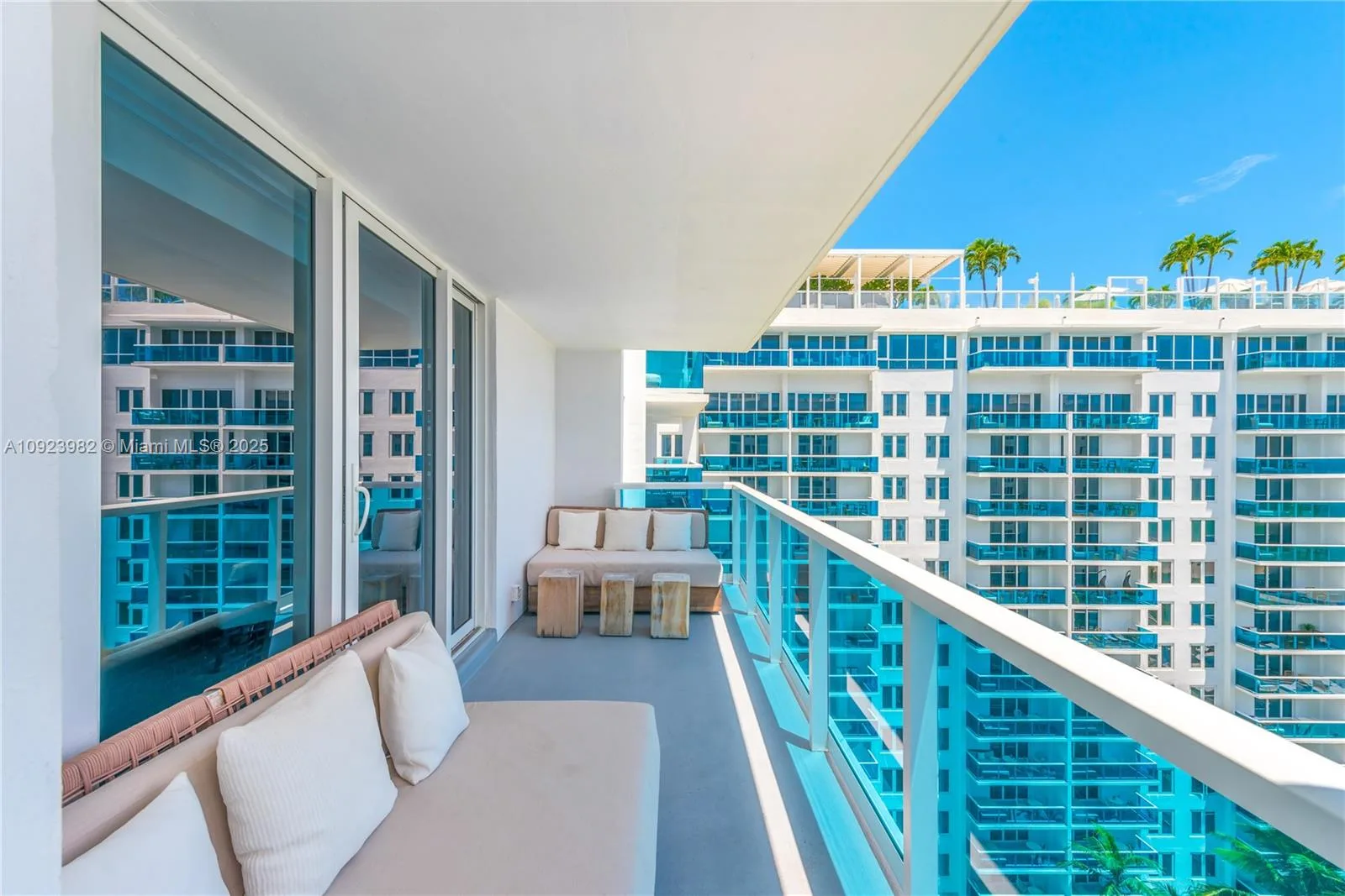 102 24th St # 1544, Miami Beach, FL 33139 photo 3