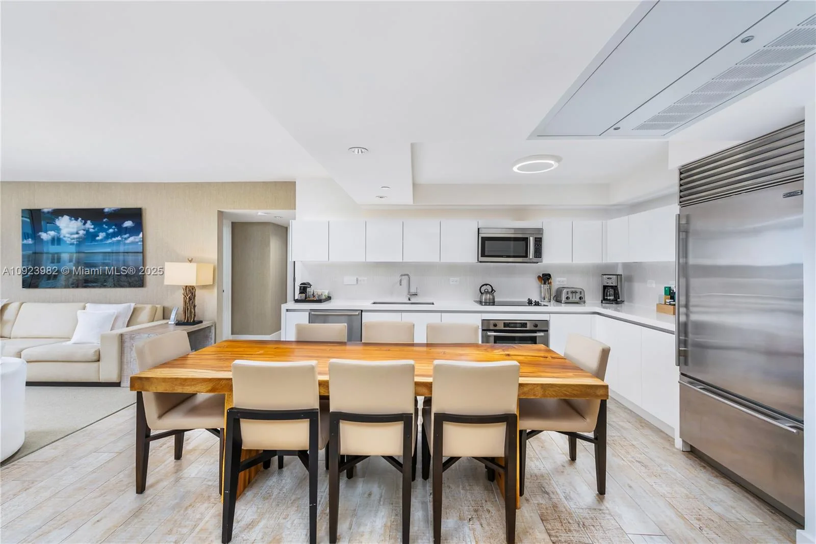 102 24th St # 1544, Miami Beach, FL 33139 photo 4