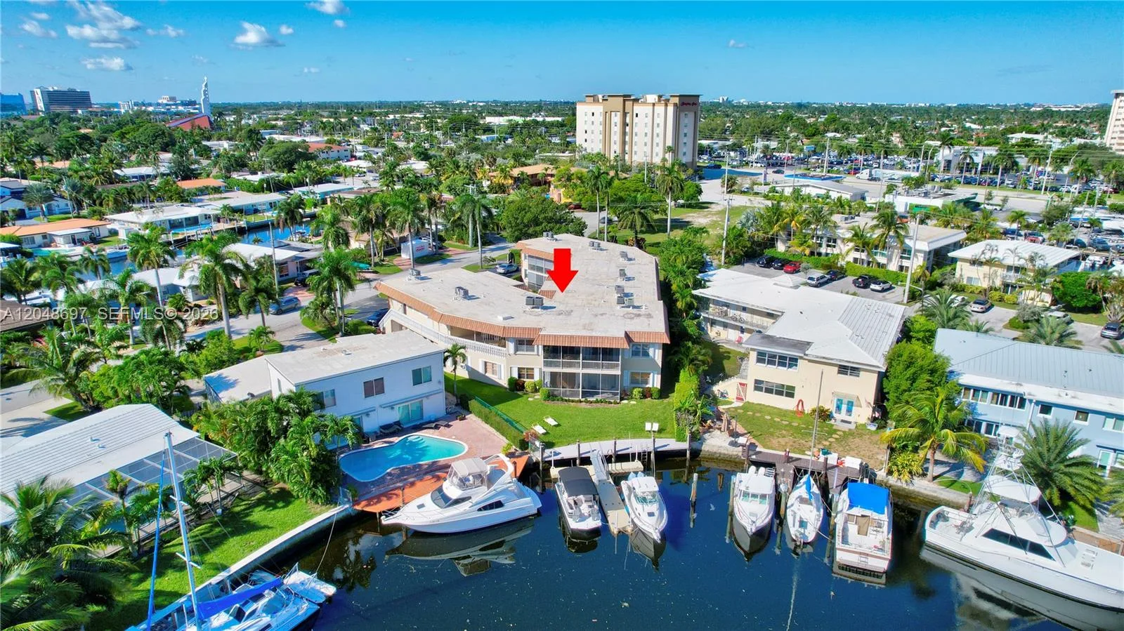 2201 SE 9th St # 108, Pompano Beach, FL 33062