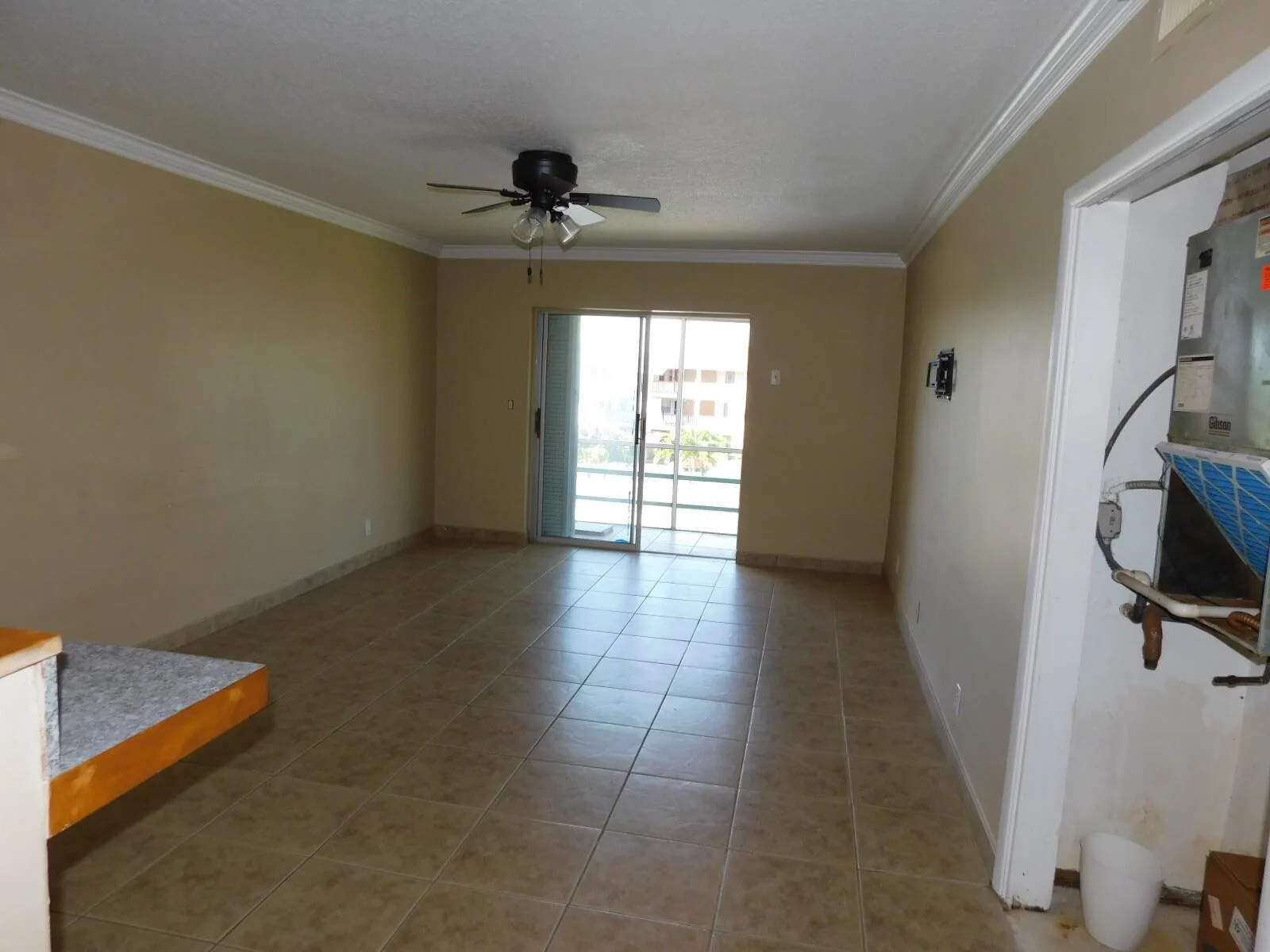 4770 NW 10 Court NW # 306, Plantation, FL 33313