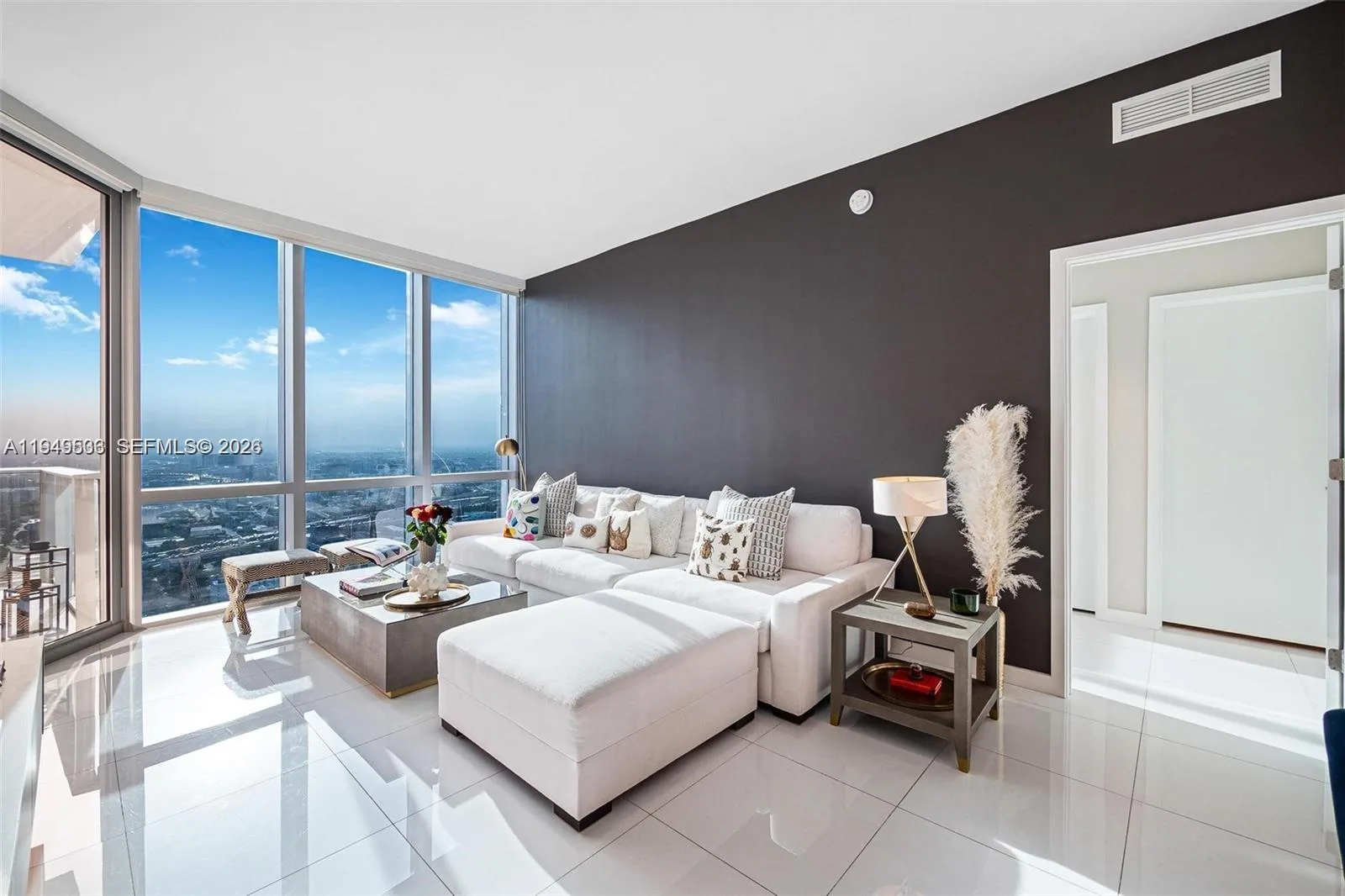 851 NE 1st Ave # 4108, Miami, FL 33132 photo 12