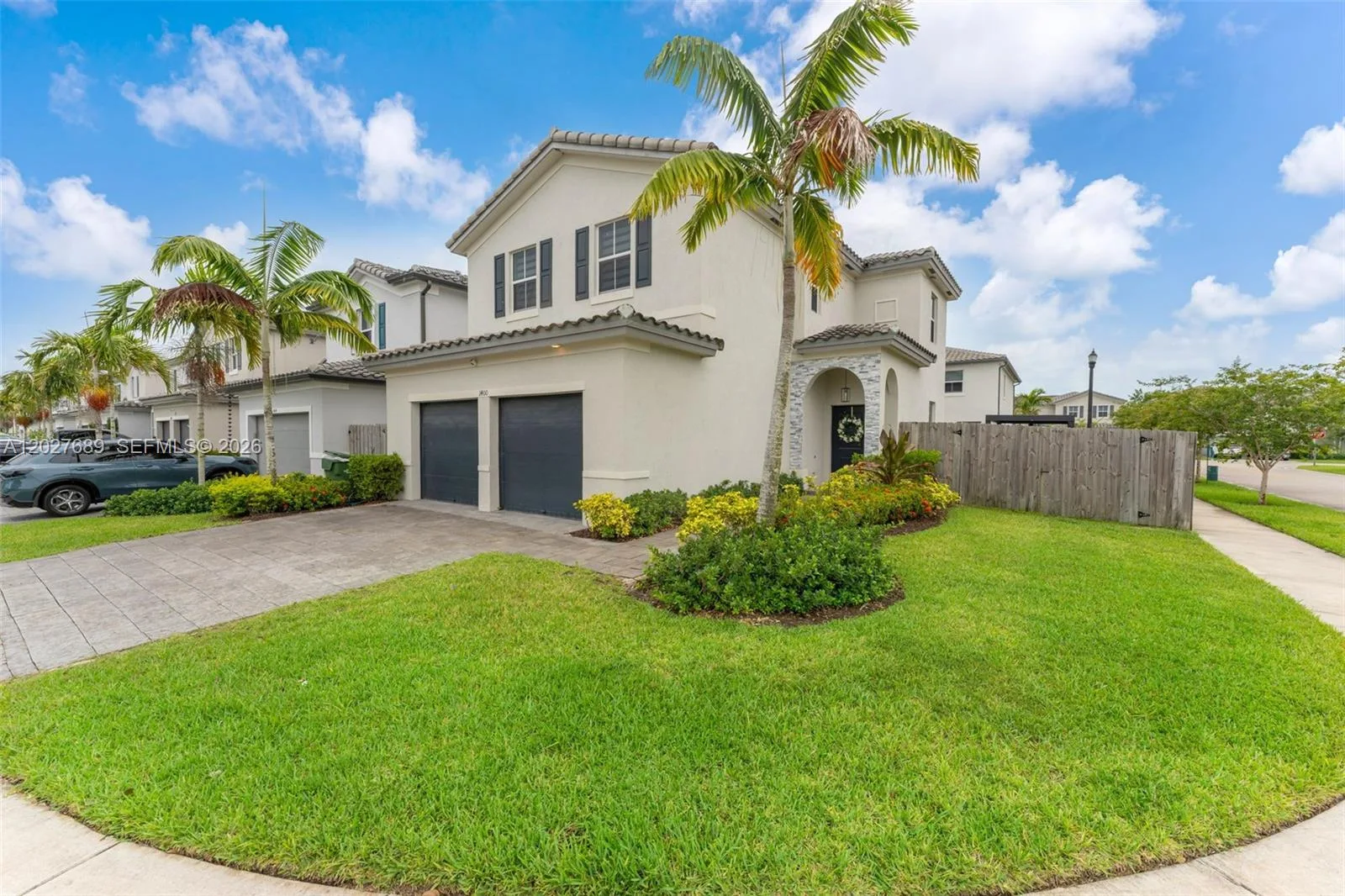 1400 SE 26th Rd, Homestead, FL 33035 photo 2