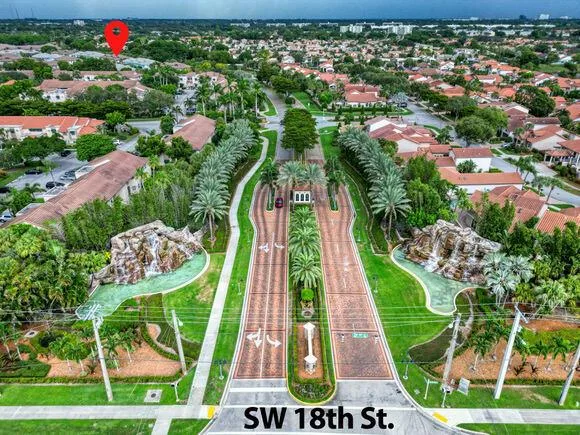 23008 Clear Echo Drive # 11, Boca Raton, FL 33433 photo 3