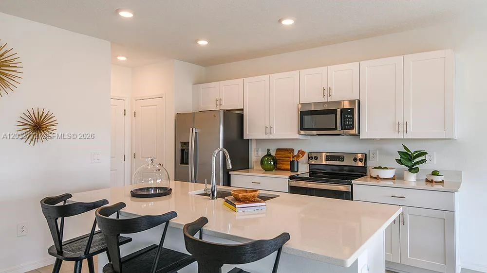 6512 Equinox Lane, North Fort Myers, FL 33917 photo 2
