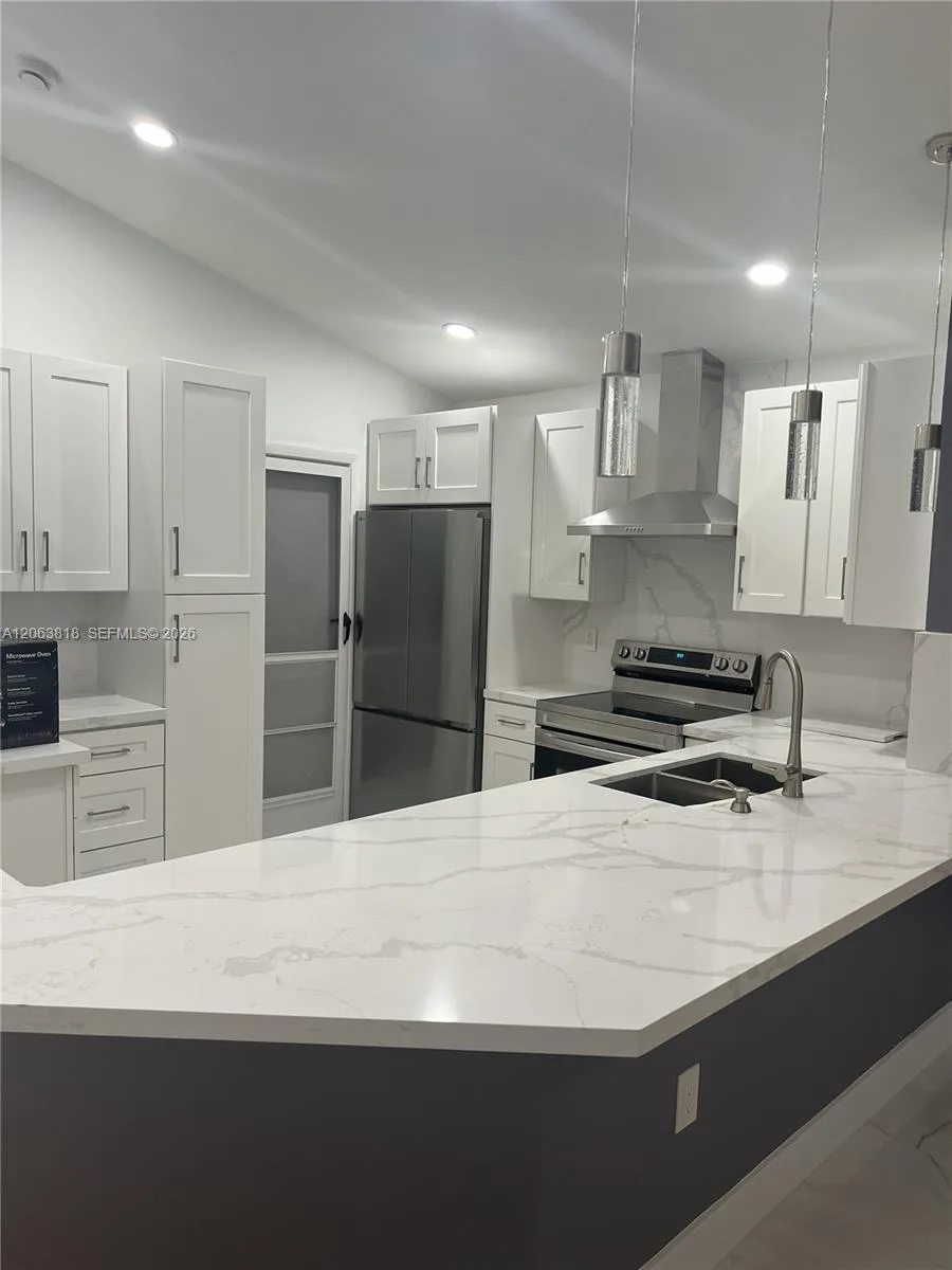 289 SW 159th Ln, Sunrise, FL 33326 photo 11