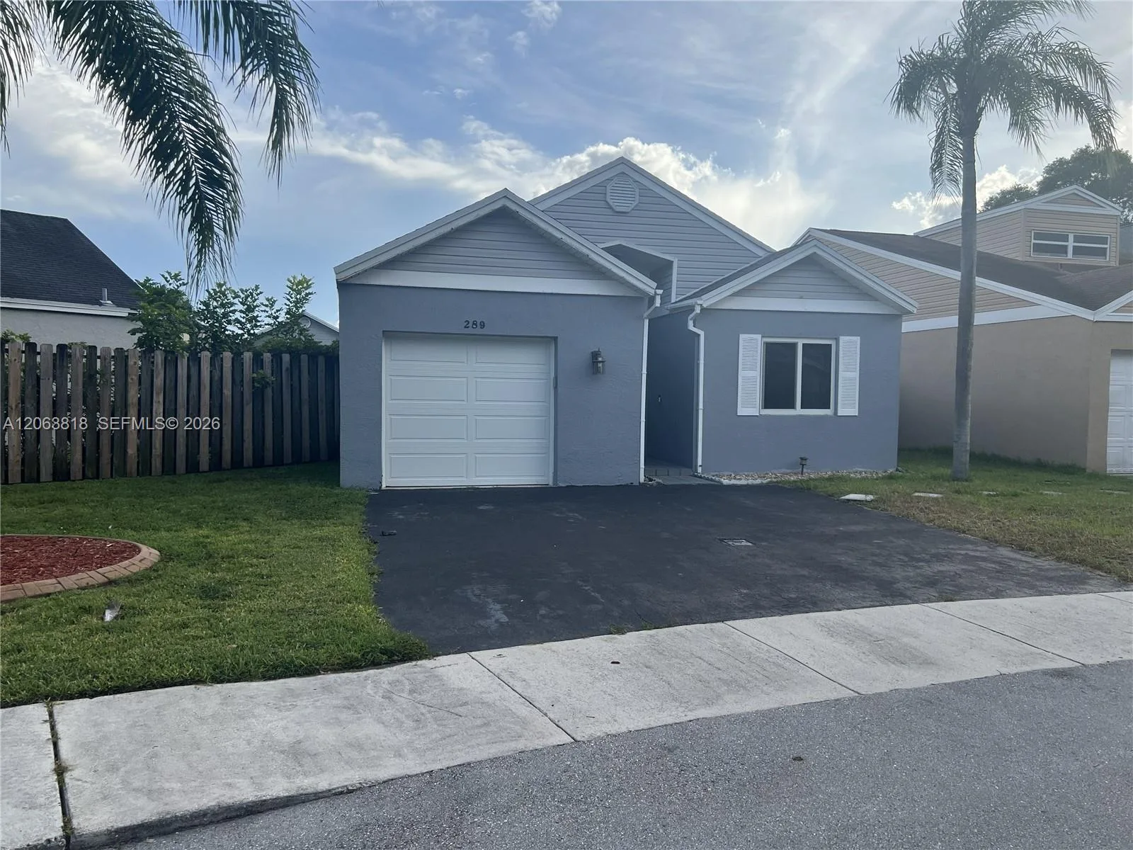 289 SW 159th Ln, Sunrise, FL 33326 photo 3