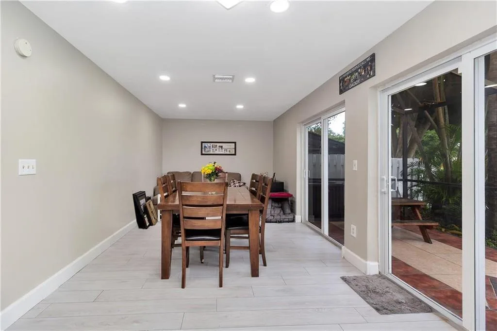 9812 NW 9th Court, Plantation, FL 33324 photo 12