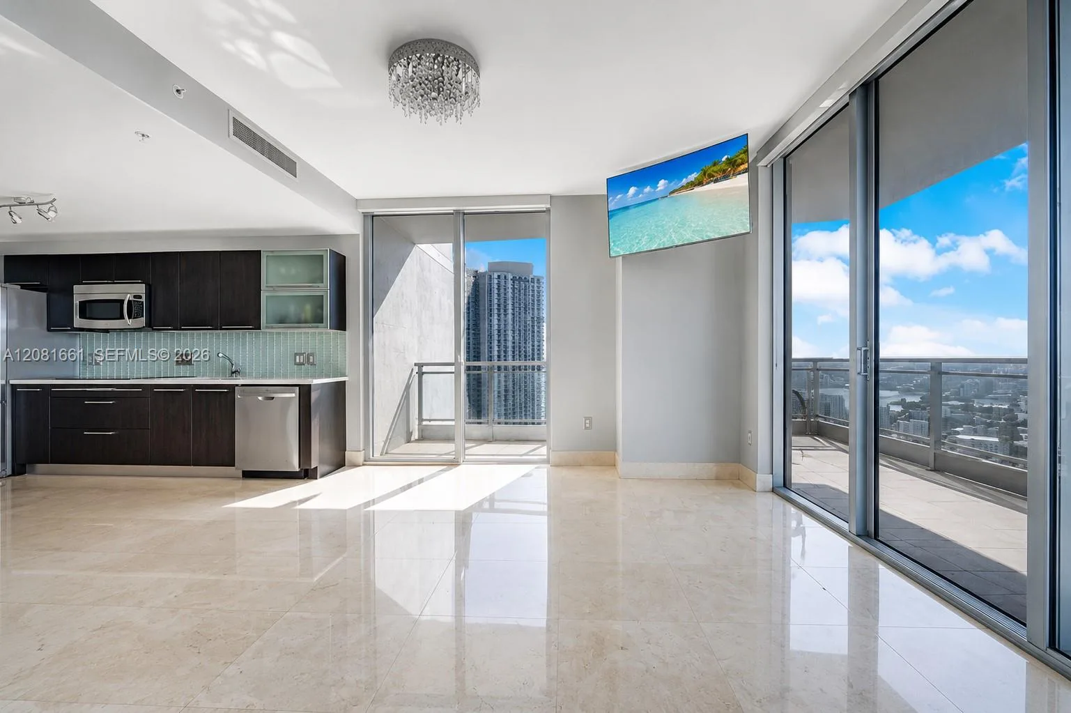 90 SW 3rd St # 3110, Miami, FL 33130
