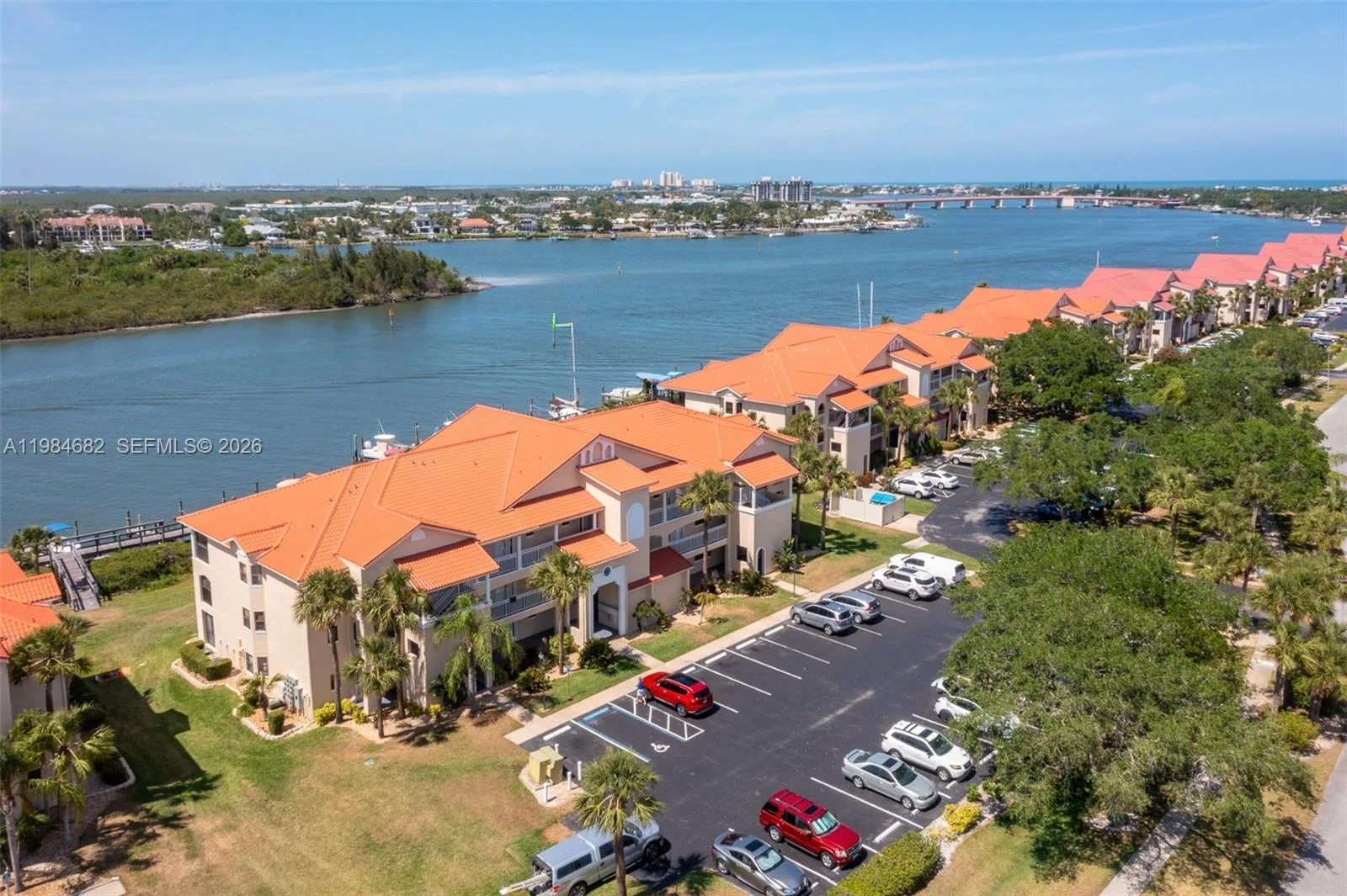 452 Bouchelle Drive # 303, New Smyrna Beach, FL 32169 photo 2