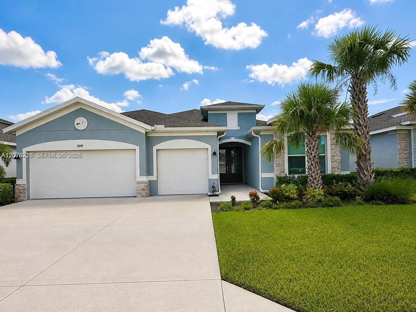 9291 Aqua Overlook Court, Lehigh Acres, FL 33936 photo 2
