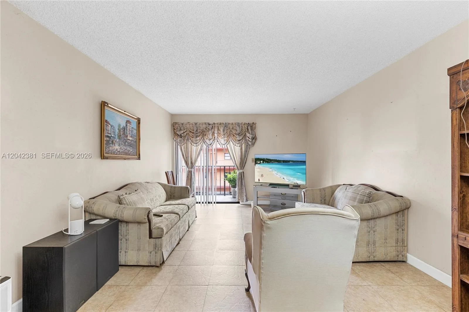 1800 W 54th St # 209, Hialeah, FL 33012 photo 7