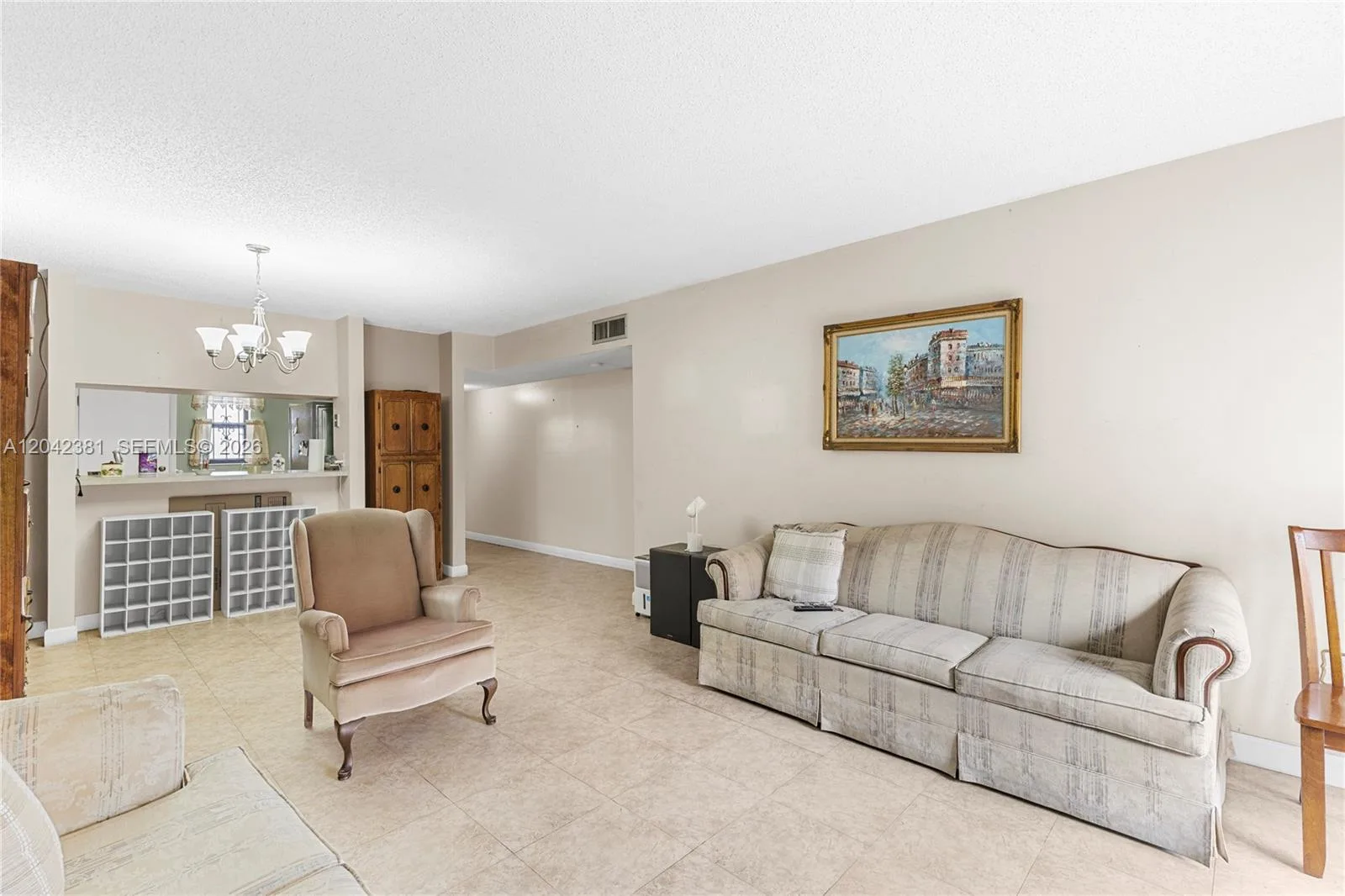 1800 W 54th St # 209, Hialeah, FL 33012 photo 8