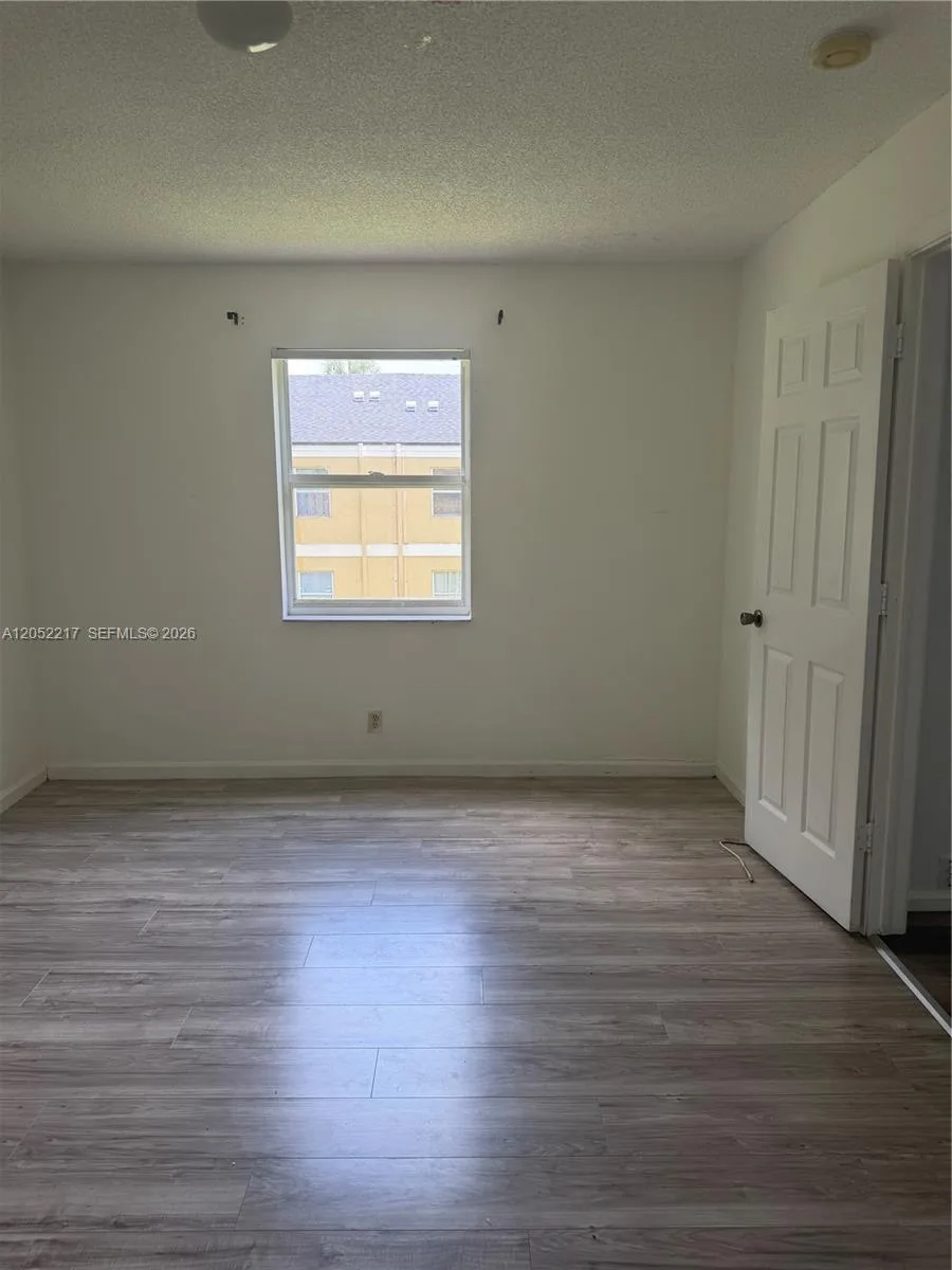 2451 NW 56th Ave # 1-205, Lauderhill, FL 33313