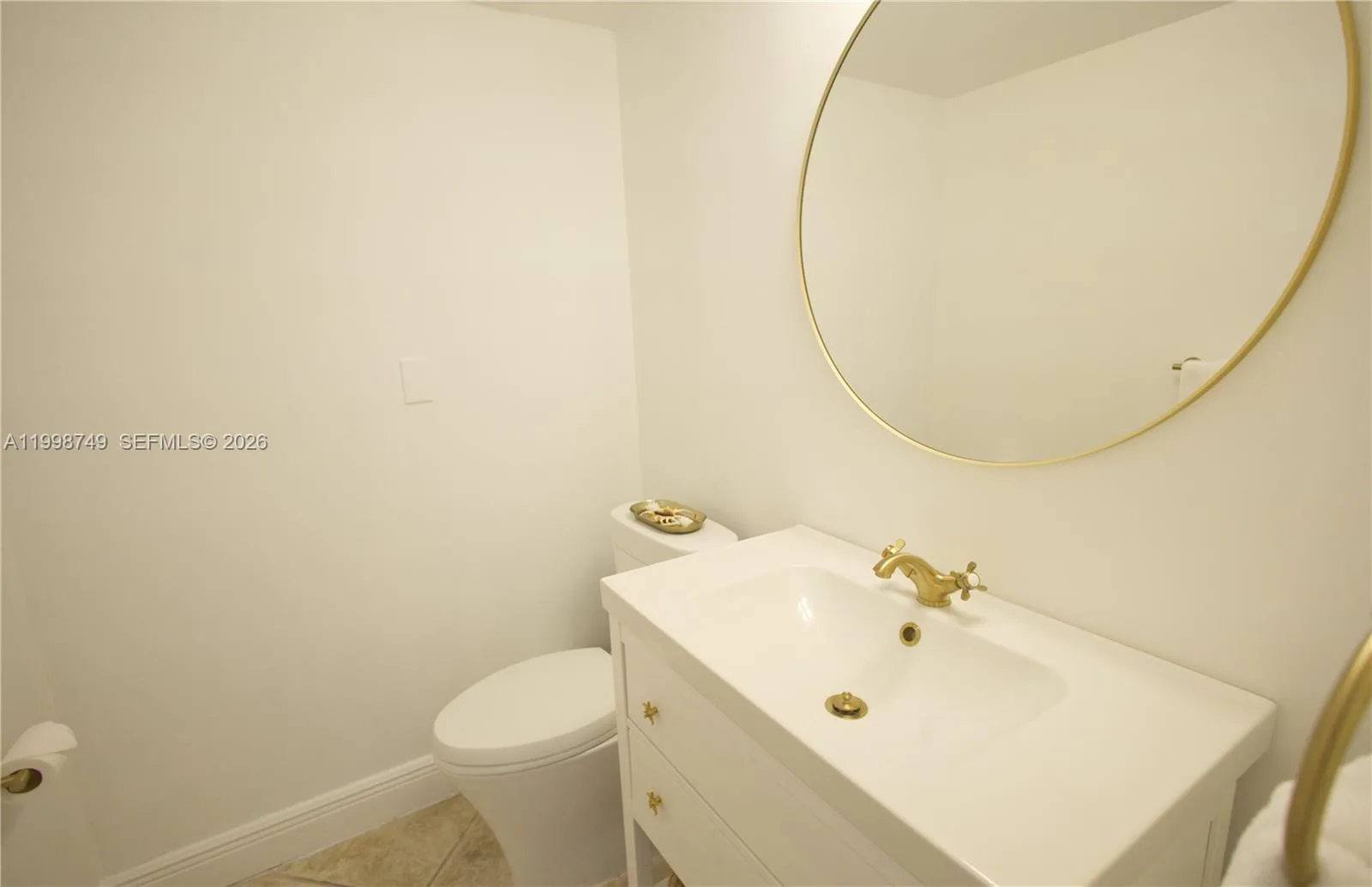 5555 Collins Ave # 15M, Miami Beach, FL 33140 photo 6